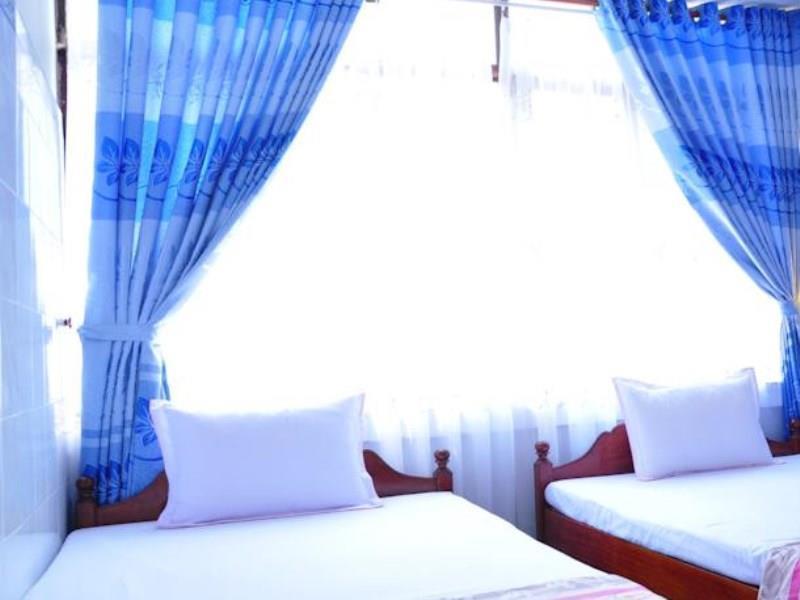 Anh Linh 1 Hotel Dong Hoi Extérieur photo