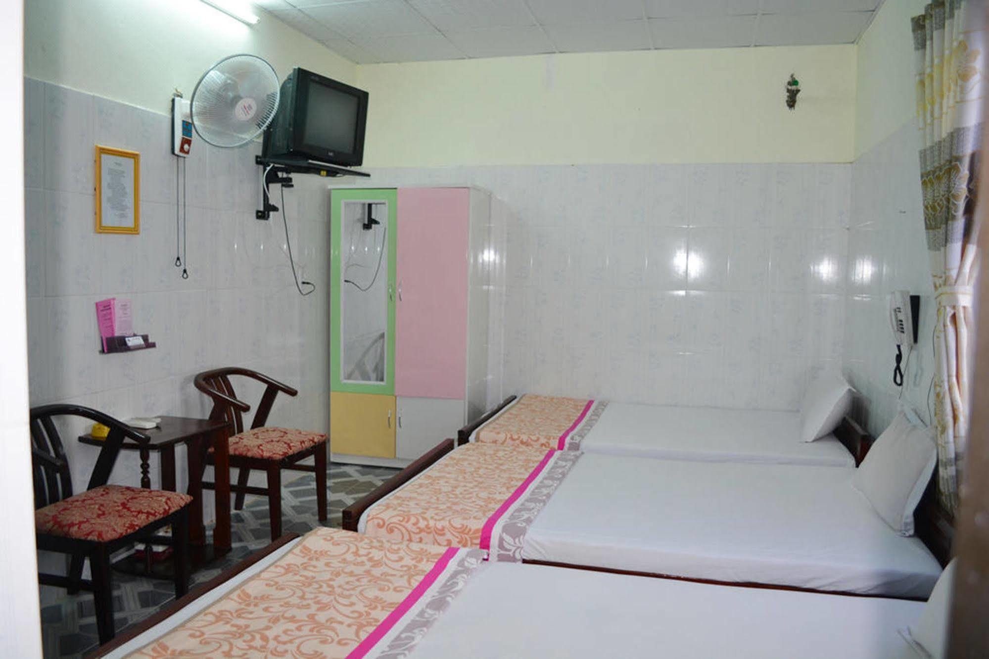 Anh Linh 1 Hotel Dong Hoi Extérieur photo