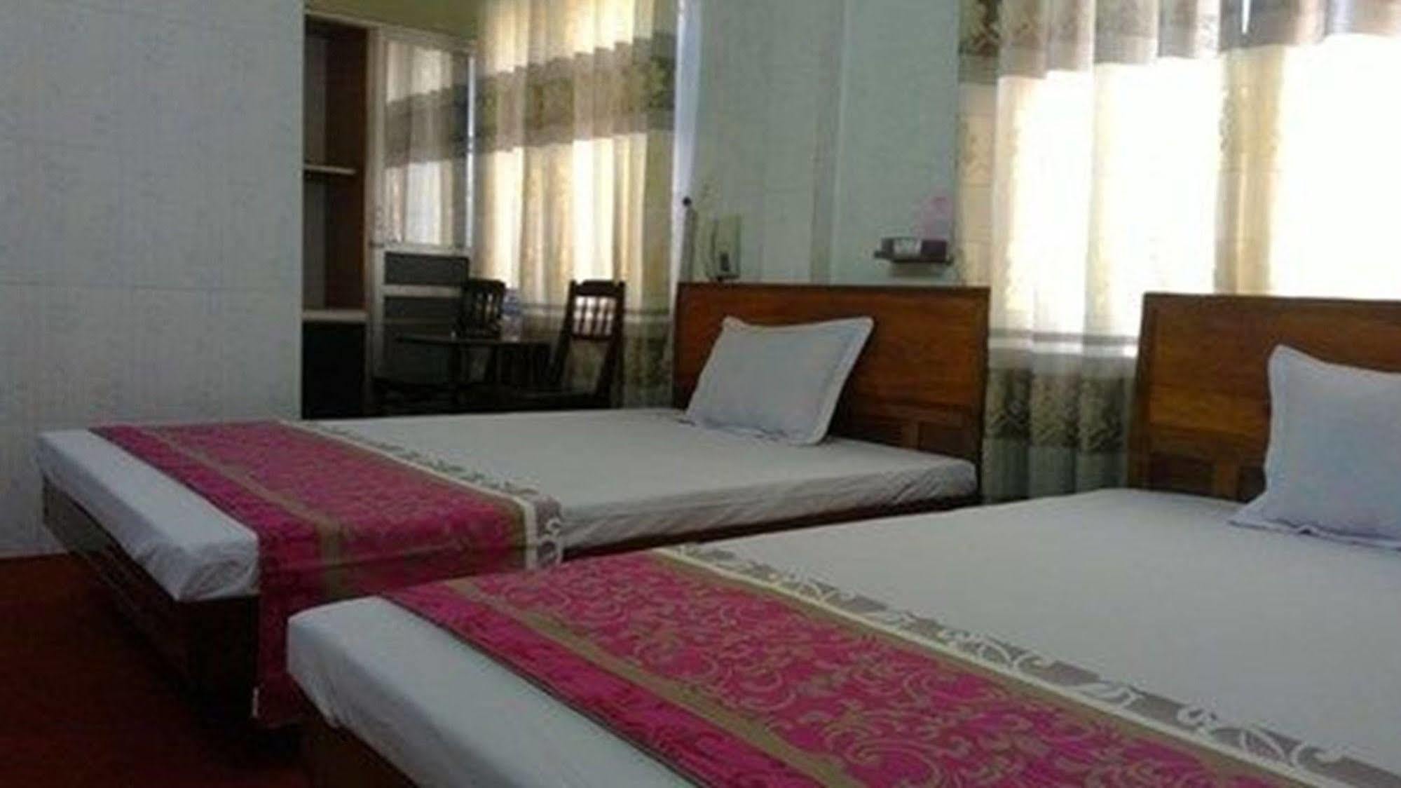 Anh Linh 1 Hotel Dong Hoi Extérieur photo