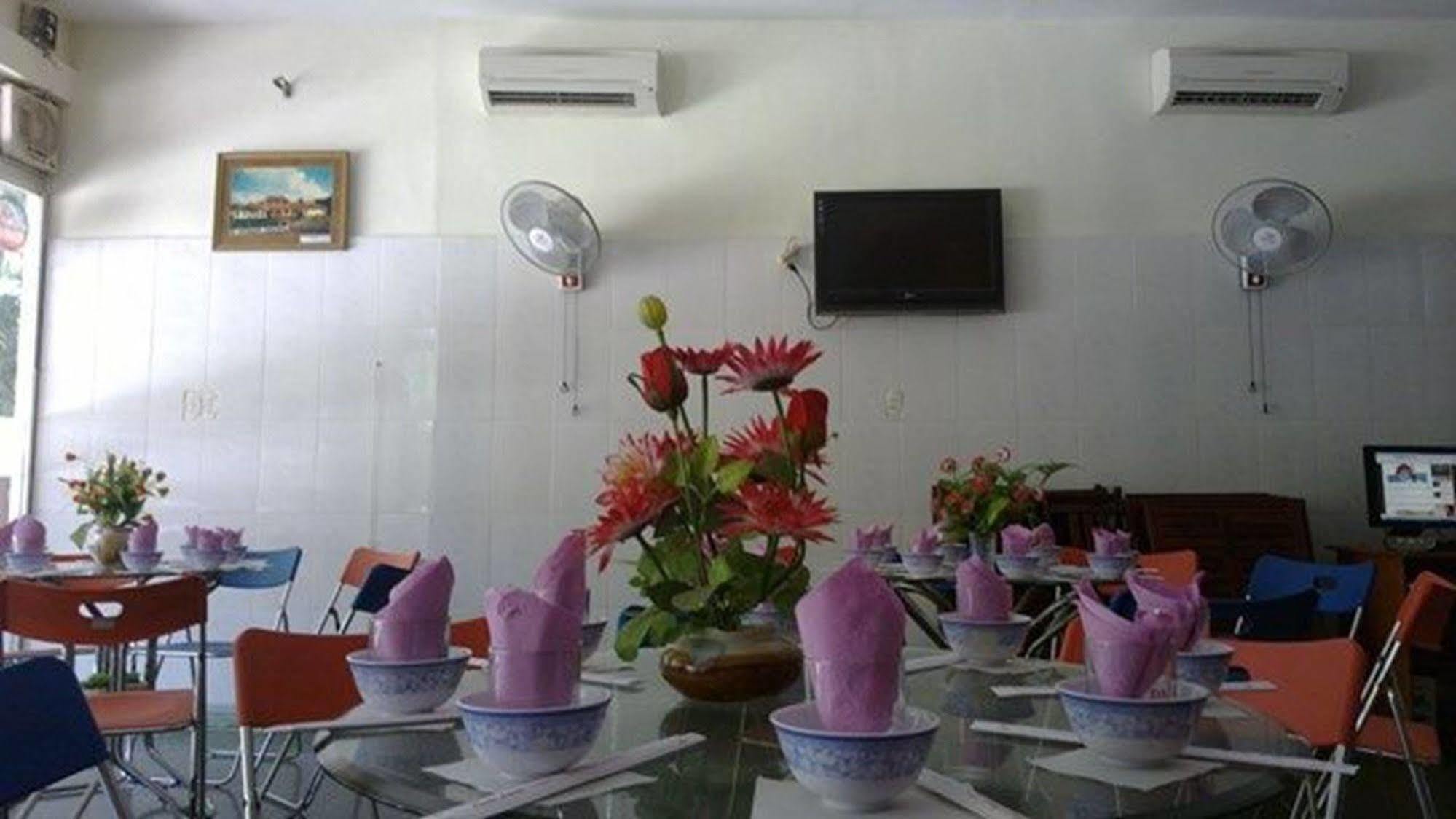 Anh Linh 1 Hotel Dong Hoi Extérieur photo